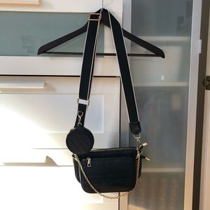 Femni London Crossbody bag